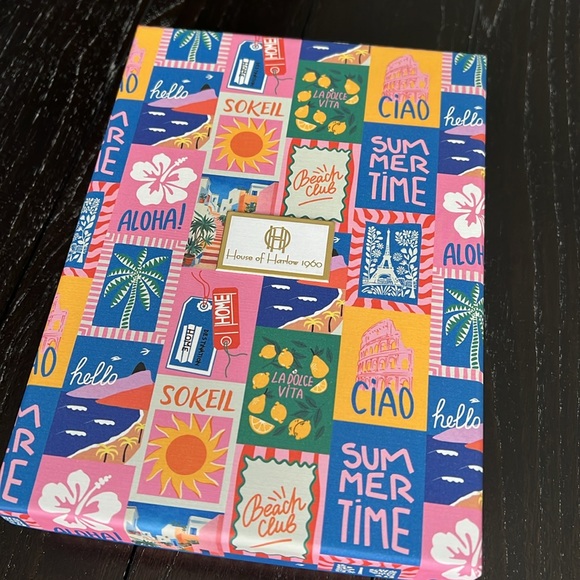 House of Harlow Gold Shell Necklace - Picture 7 of 9